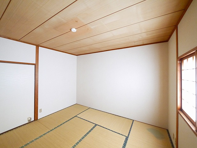 東生駒さつき台ローレルコートの和室