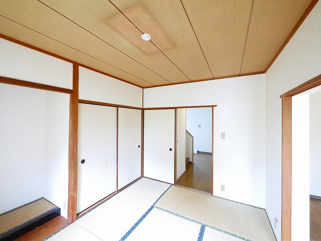 東生駒さつき台ローレルコートの和室