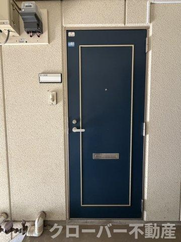 グランシャトー青山V西棟Ⅱの玄関