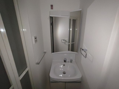 【独立洗面台】 | フォーリアライズ難波シエロ　仲介手数料無料！