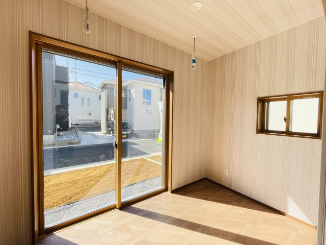 【洋室】 | 熊谷市石原第４期　ワイウッドコート　新築戸建　全１２棟　3号棟