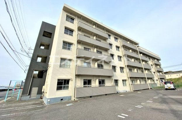 スターハイツ臨海Ｂの外観