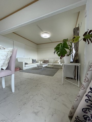 笹の台団地7棟の居間・リビング|笹の台団地7棟（2LDK）