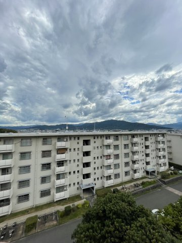 笹の台団地7棟の展望|笹の台団地7棟（2LDK）南向きで眺望良好です！油山が望めます！