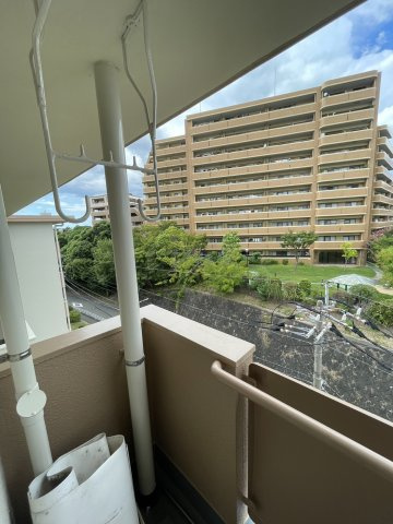 笹の台団地7棟のバルコニー|笹の台団地7棟（2LDK）北側バルコニー