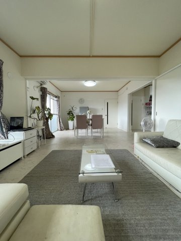 笹の台団地7棟の居間・リビング|笹の台団地7棟（2LDK）