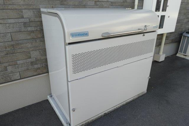 小田郡矢掛町矢掛のアパートのその他共用部分|敷地内専用ゴミステーション・当番なし