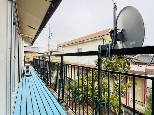 中古戸建　大垣市貝曽根町　昭和49年築のバルコニー