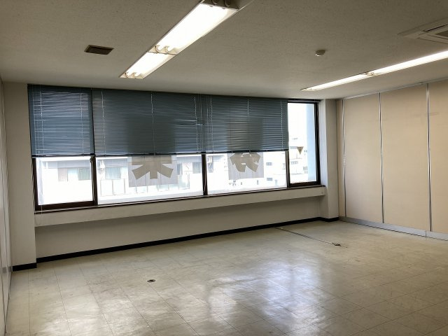 M宮代会館の内装|5DEF号室