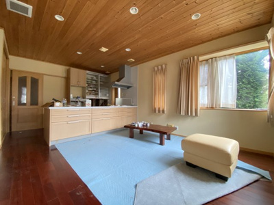 【居間・リビング】 | 深谷市東方　中古住宅   | 現地(2024年9月撮影)