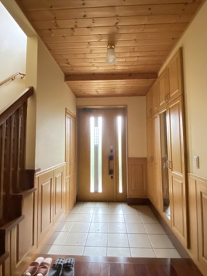 【玄関】 | 深谷市東方　中古住宅   | 現地(2024年9月撮影)