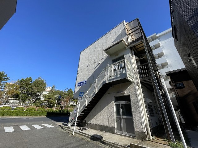 松屋明石町ビルの外観