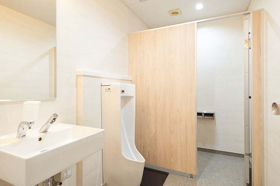 芝ワカマツビルのトイレ