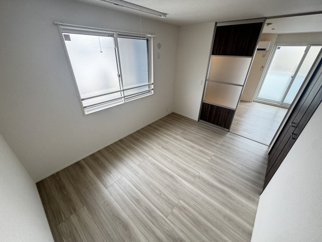 【寝室】 | ボヌール　イースト | 寝室です