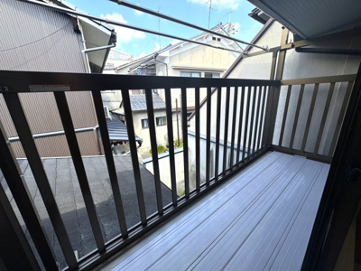 【バルコニー】 | 紫野下築山町貸家