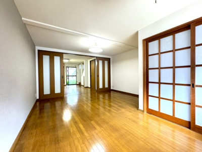 【居間・リビング】 | 紫野下築山町貸家