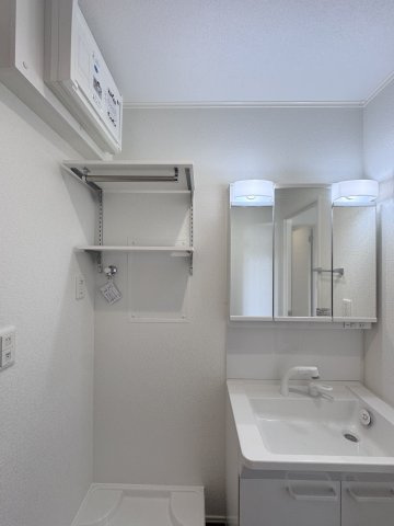 CampagnaAの独立洗面台