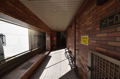 【バルコニー】 | メトロハイツ花くま