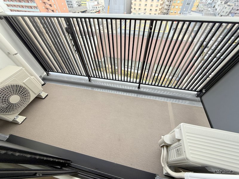 スプランディッド新大阪VI　仲介手数料無料のバルコニー