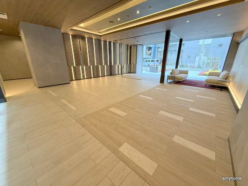 スプランディッド新大阪VI　仲介手数料無料のロビー