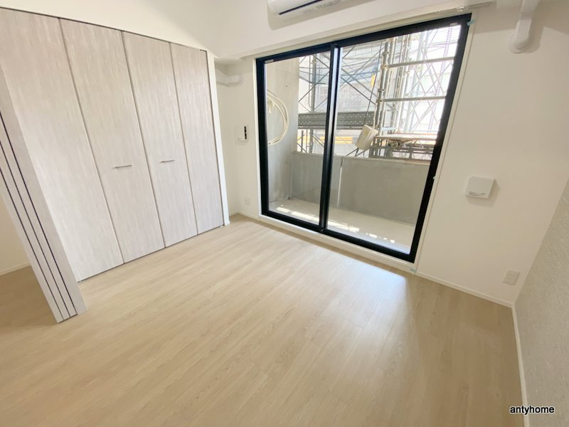 スプランディッド新大阪VI　仲介手数料無料の洋室