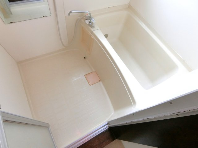 ファミリープラザEの浴室