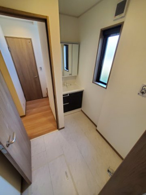 【洗面所】 | グランソフィア下大久保