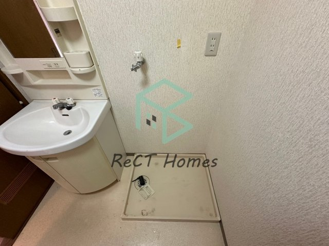 姫路市三左衛門堀西の町の賃貸マンションの洗面所