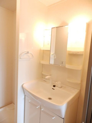 【洗面所】 | ドゥマンソレーユ