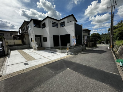 【前面道路含む現地写真】 | Terrechez守山区上志段味3期＜新築一戸建て仲介手数料無料＞ | 今すぐのご案内可能です！➡︎  0120-336-922
前面道路含む現地写真です