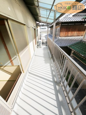 明石市二見町東二見　中古戸建のバルコニー
