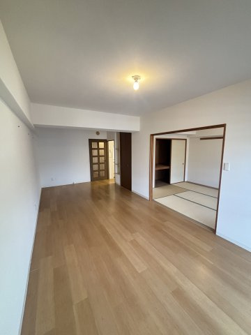 ※代表的な内装写真です。