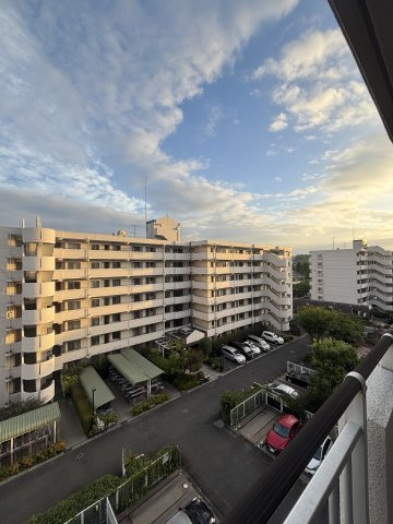 ※代表的な内装写真です。