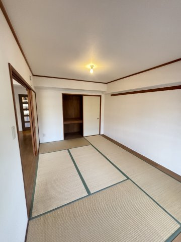 ※代表的な内装写真です。
