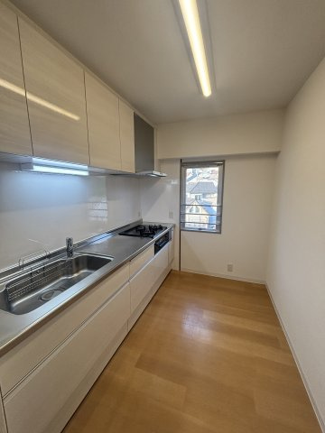 ※代表的な内装写真です。