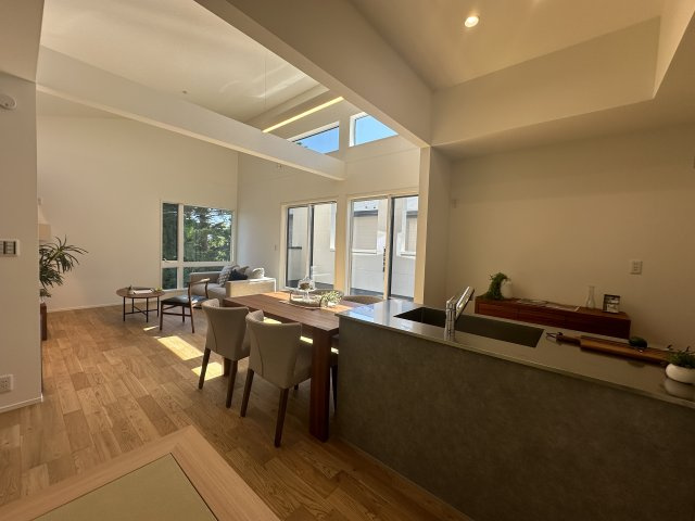 鎌倉市鎌倉山3丁目 デザイナーズハウスのその他|二号棟の写真になります