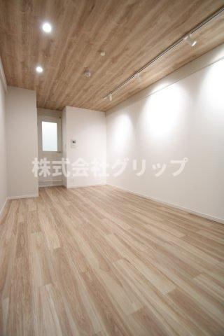 オーベル川崎の居間・リビング