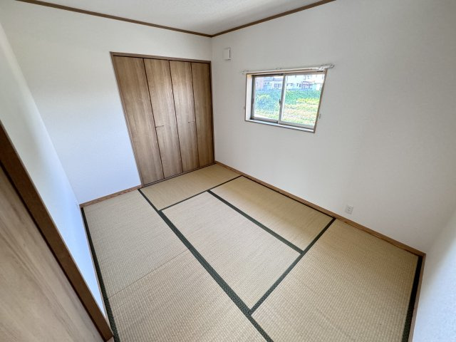 腹赤ハイツⅡの和室