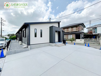 【駐車場】 | 時間がない時もらくらくと車の出し入れができる並列駐車場を完備！！