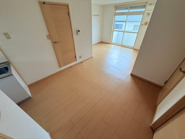 【居間・リビング】 | ハイツヴェール