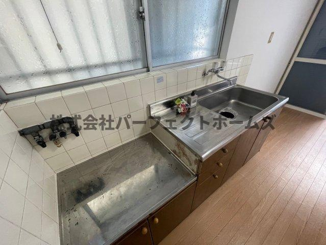 倉治3丁目戸建　賃貸のキッチン|キッチンでお料理をお楽しみください