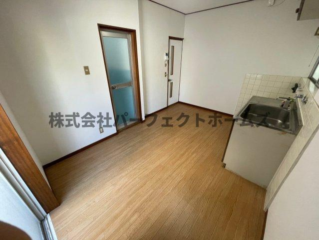 倉治3丁目戸建　賃貸の居間・リビング|ゆったり過ごせるリビングです