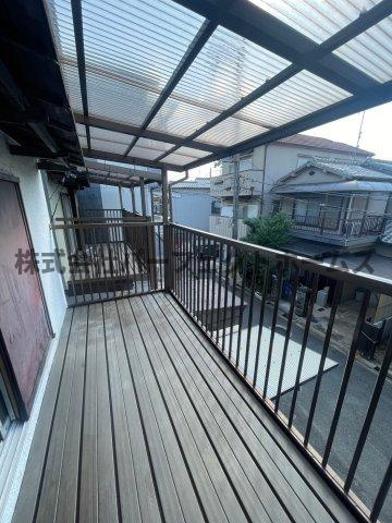 倉治3丁目戸建　賃貸のバルコニー|開放的で明るい空間を演出してくれるバルコニーです