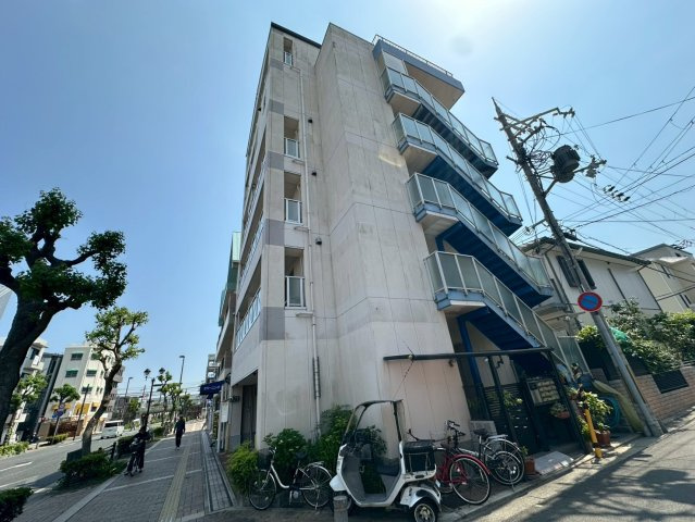 ミレニアム芦屋の外観