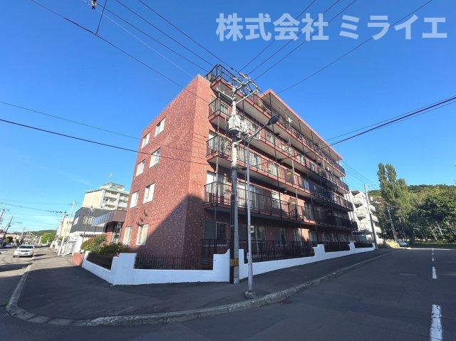 ライオンズマンション真駒内第2の外観|所在地：札幌市南区真駒内南町4丁目3-9