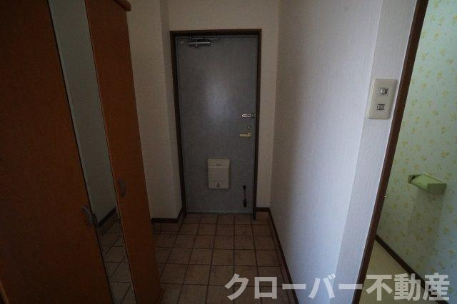 アーバンフラットの玄関