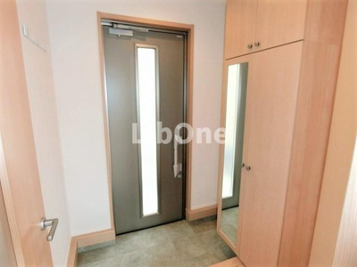 【玄関】 | ラテルネ本八幡