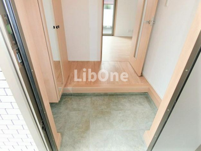 【玄関】 | ラテルネ本八幡