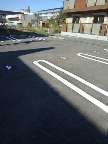 カザミラの駐車場