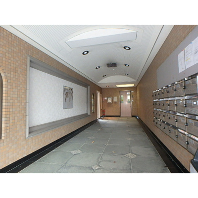 【エントランス】